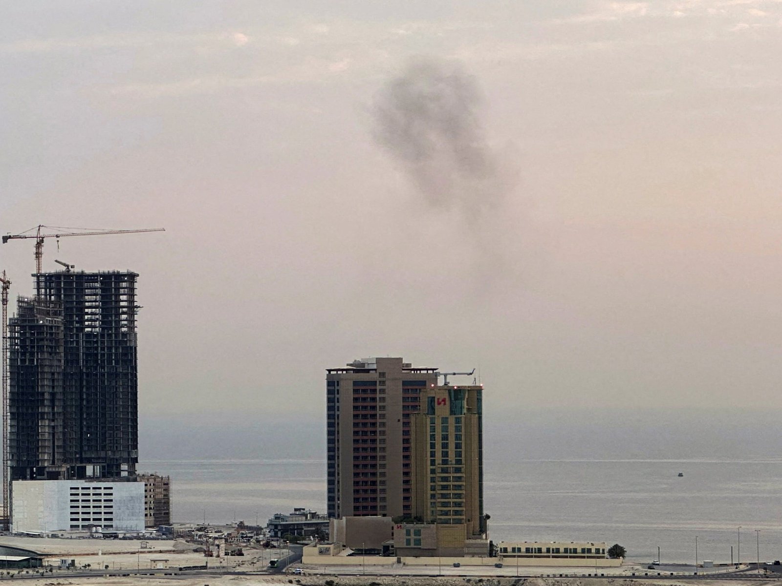 America bombs Iran and Tehran targeting two Arab countries and two UAE oil tankers